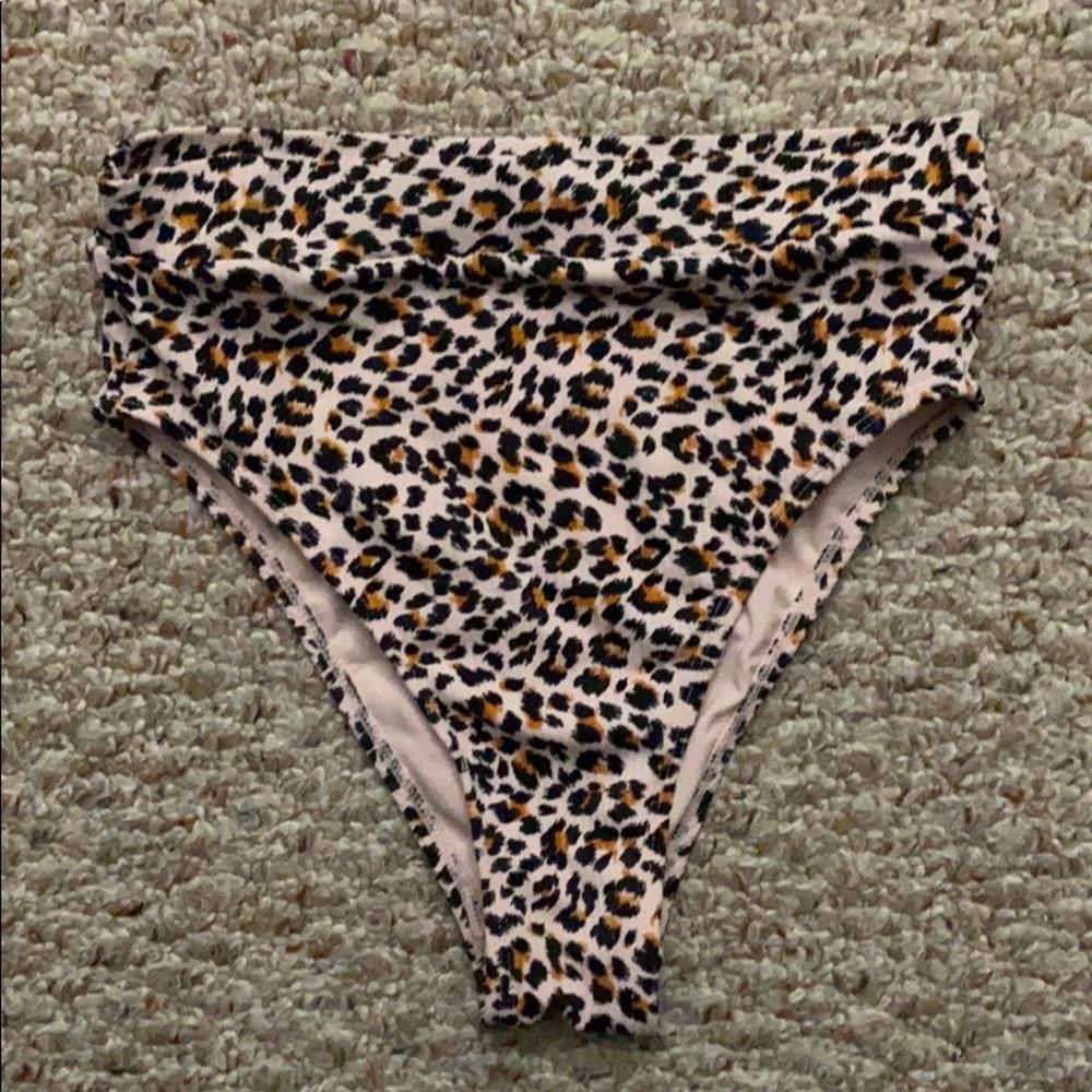 high waisted bikini bottoms